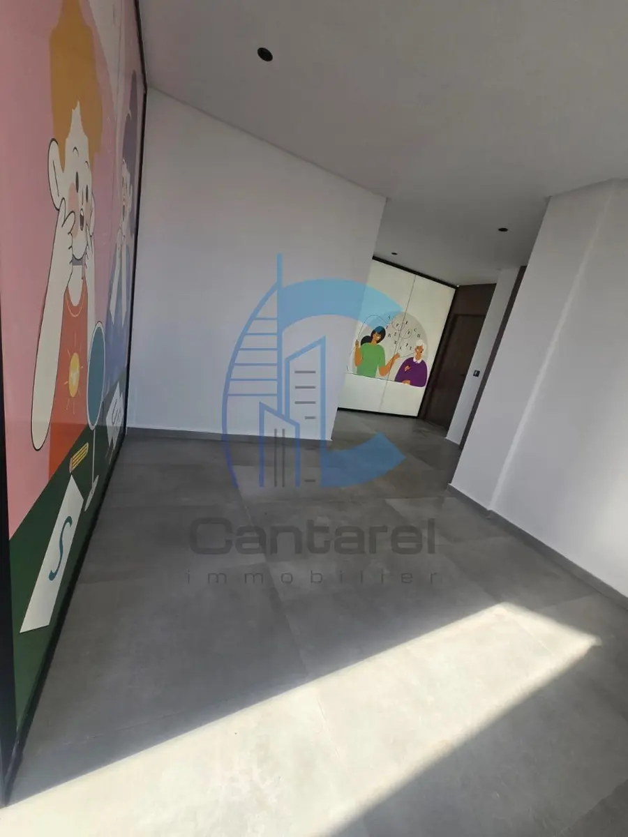 عيادة طبية جيدة الترتيب للإيجار في فال فلوري - detail.photo 2