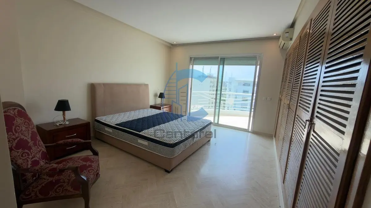 MAGNIFICENT PALM TREE APARTMENT RENTAL - detail.photo 12