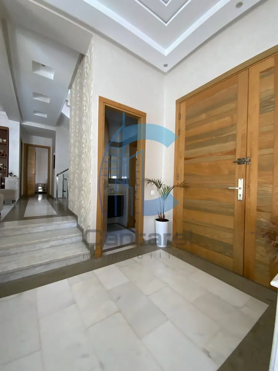 Villa for sale - detail.photo 2
