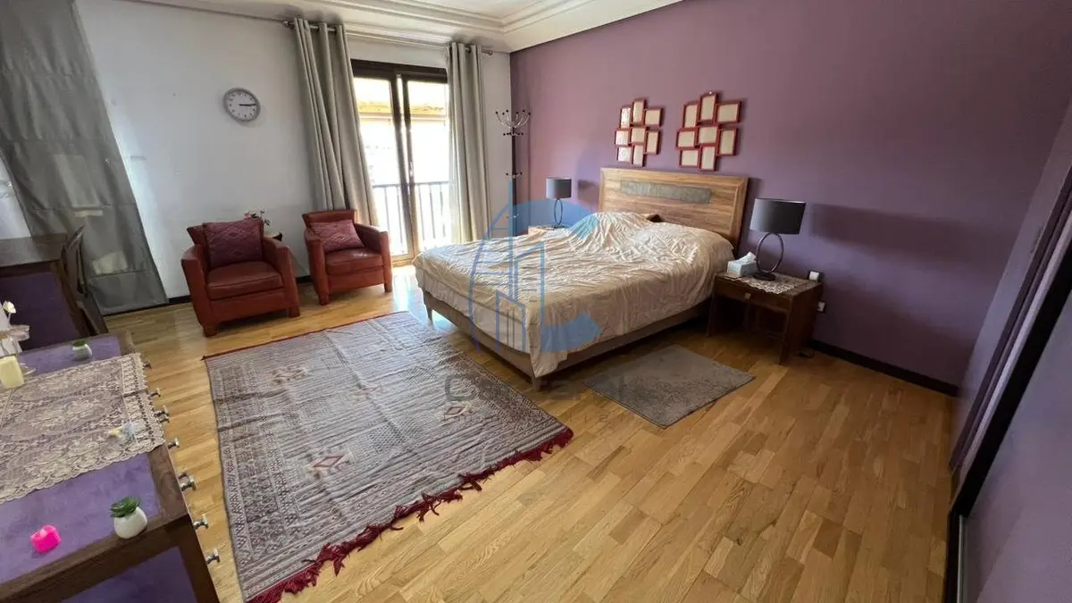 FURNISHED 2 BEDROOM APARTMENT WITH TERRACE AND POOL ON THE TOP FLOOR FOR SALE - GUÉLIZ MARRAKECH - detail.photo 4