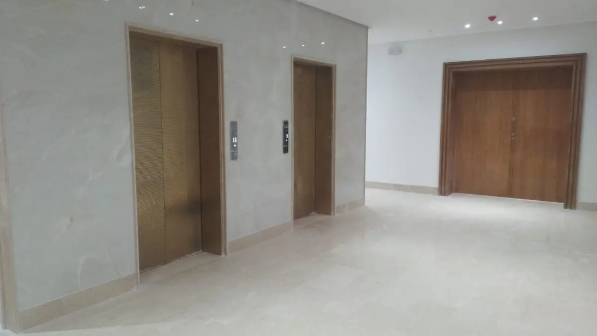 PREMIEUM OFFICE FOR RENTAL -CFC- - detail.photo 3