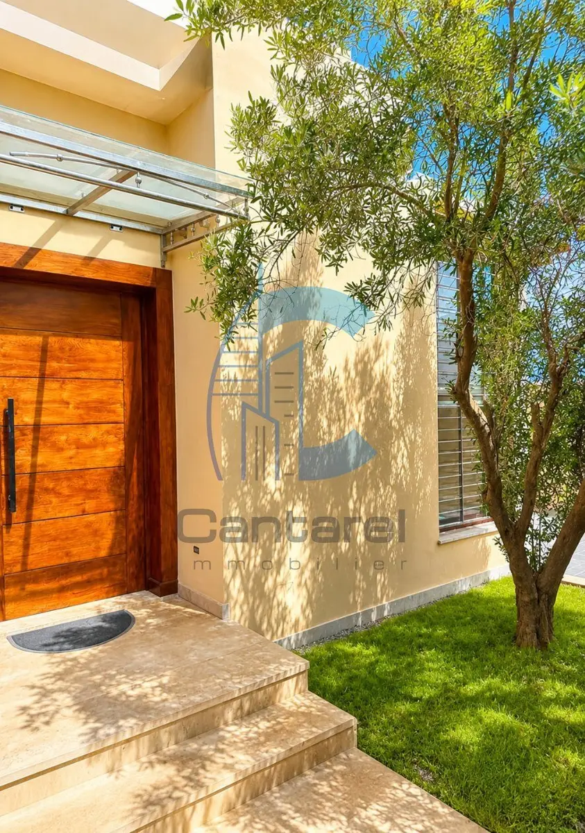 Villa à la location à Dar Bouazza dans résidence sécurisée avec piscine et jardin - Photo 14