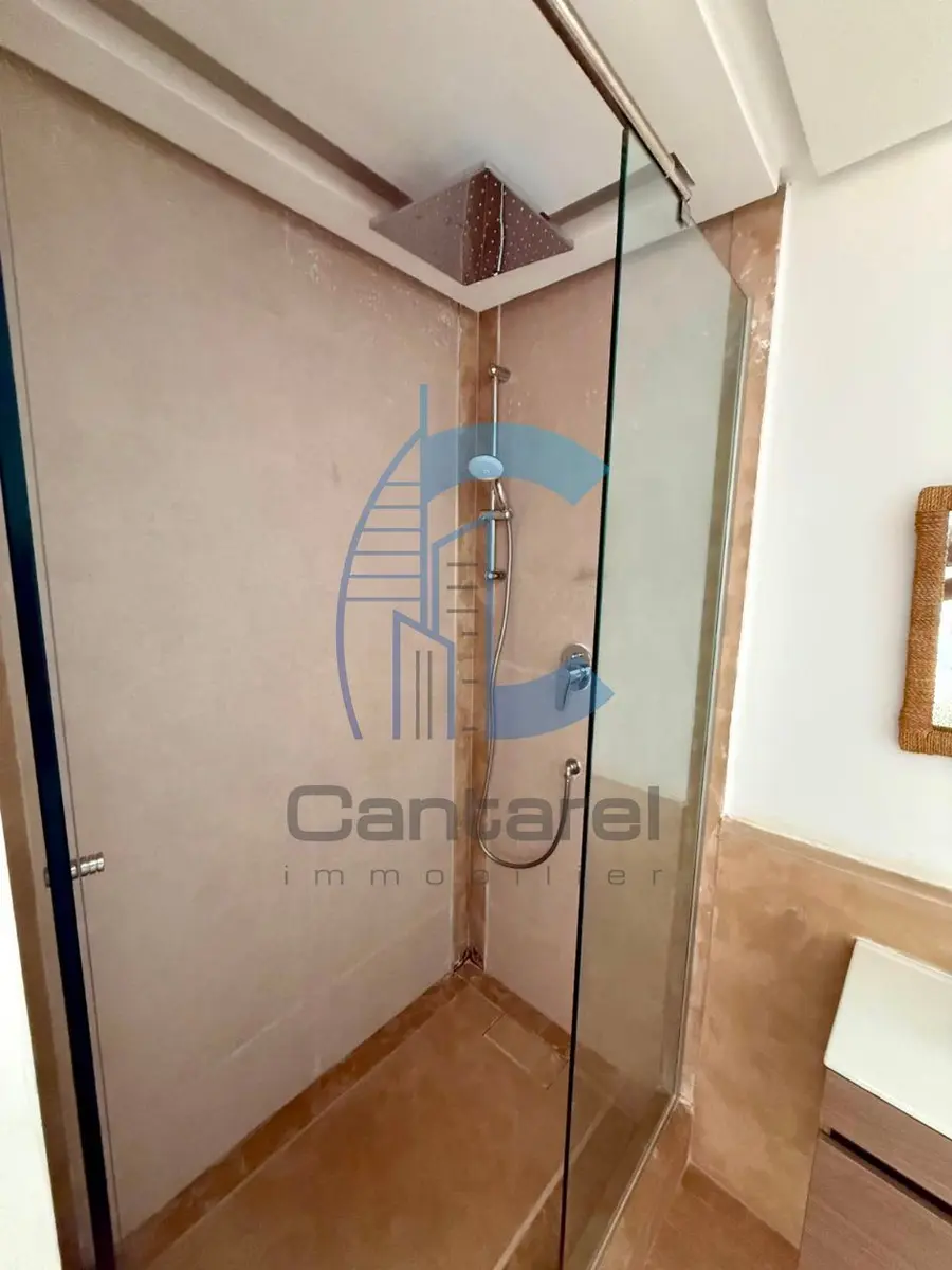 Apartment for rent in the Bourgogne Ouest district in Casablanca - Photo 5