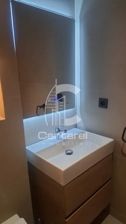 Appartement à la location dans le quartier Racine Extension à Casablanca - Photo 4