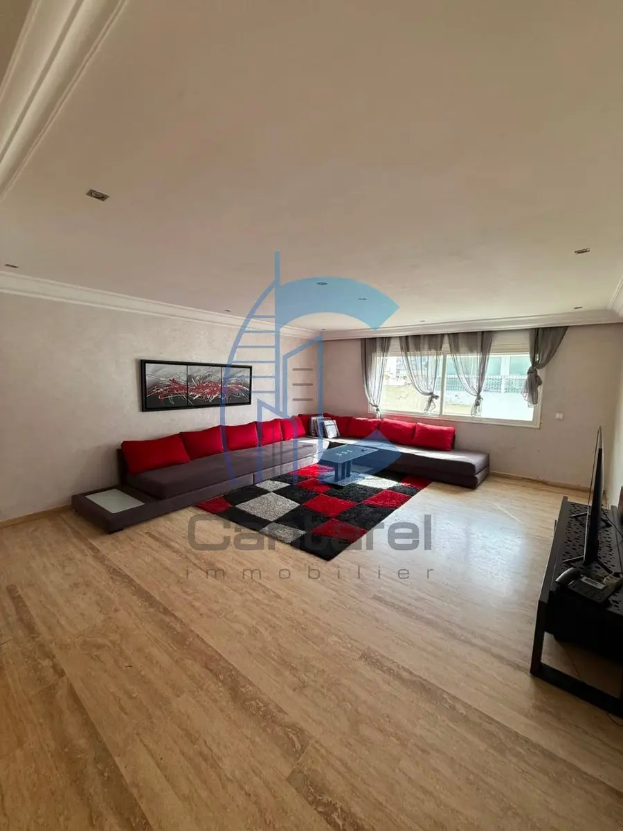 Three-bedroom apartment for rent in Casablanca in the Racine district - Photo 16