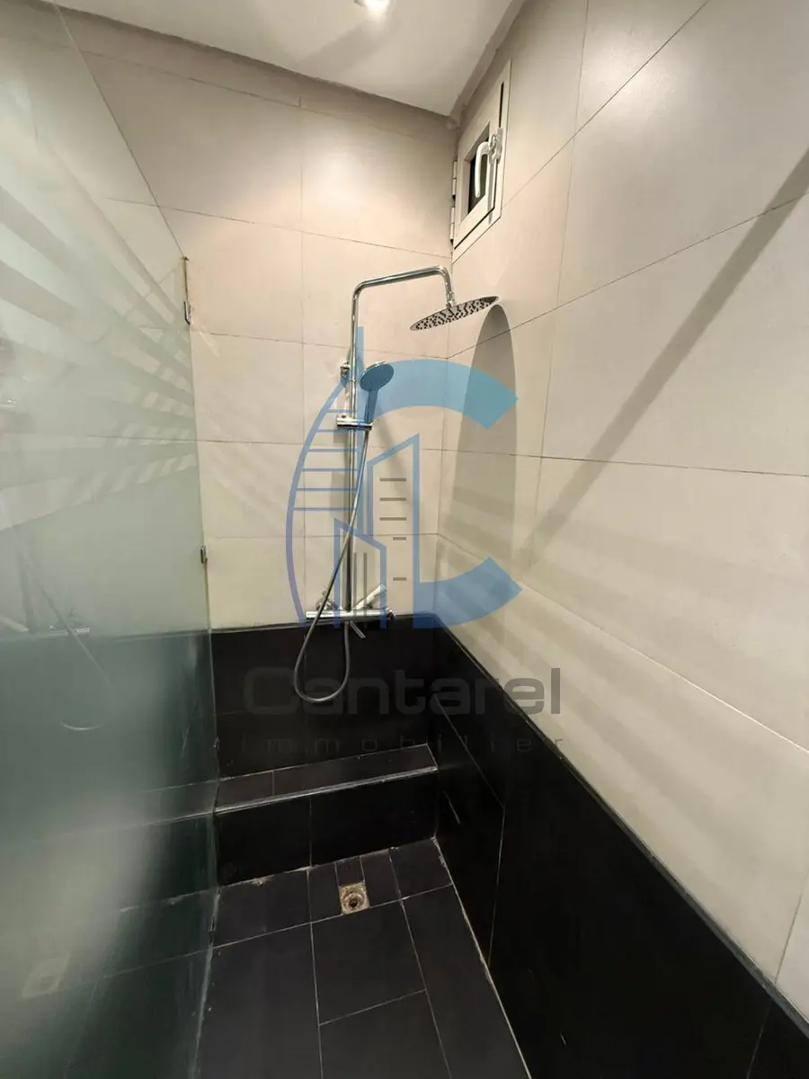 Three-bedroom apartment for rent in Casablanca in the Racine district - Photo 6