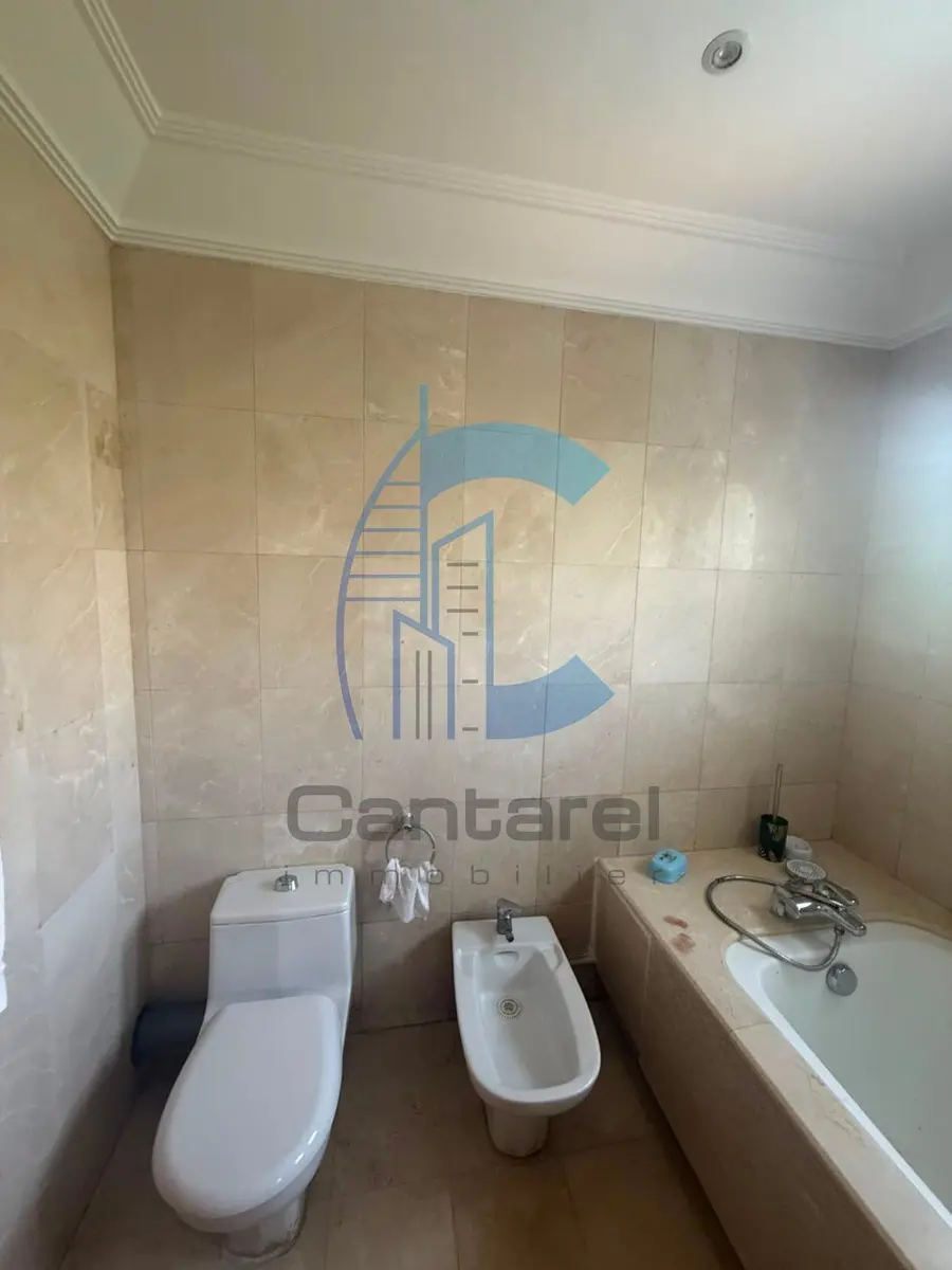 Appartement à la location dans le quartier Ghandi à Casablanca avec jardin - Photo 6
