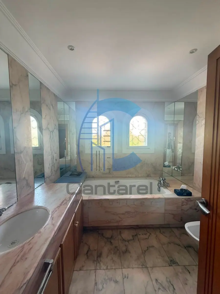 Appartement à la location dans le quartier Ghandi à Casablanca avec jardin - Photo 19