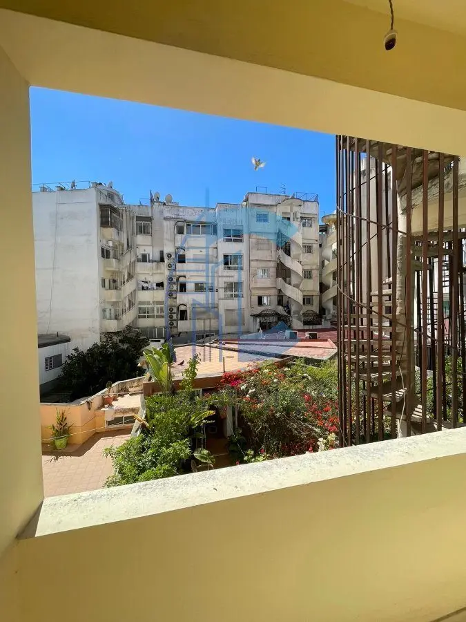 Apartment for sale in the Bourgogne Est district of Casablanca - Photo 3