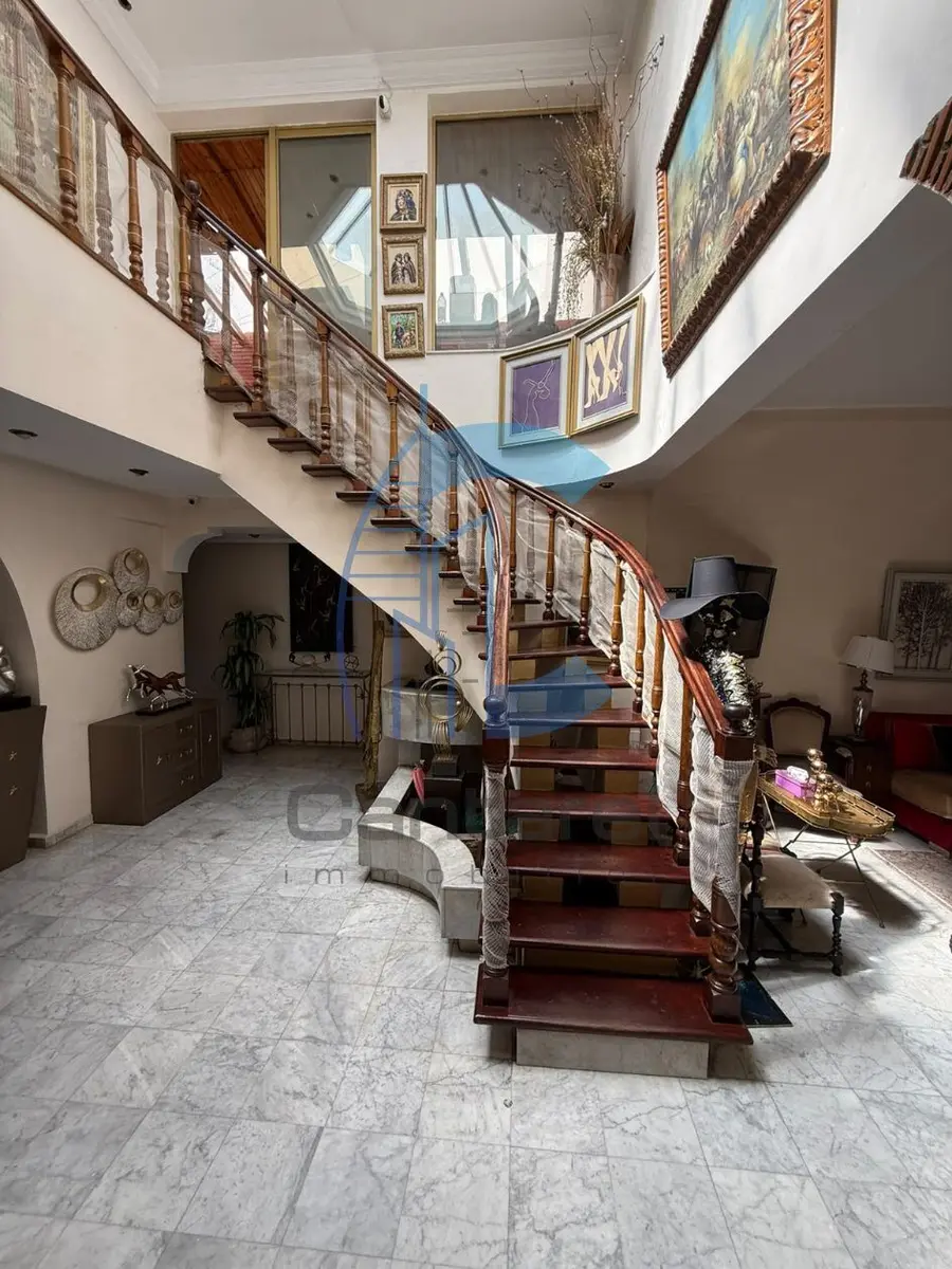 Appartement duplex de 500 m² à louer à Racine Casablanca avec 4 chambres - Photo 2