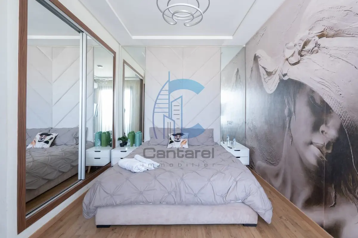 Appartement studio meublé 46 m² avec parking proche gare Oasis - Photo 6