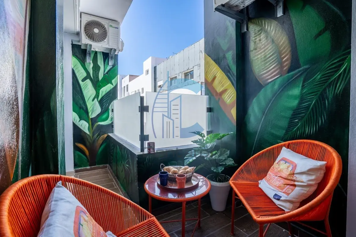 Appartement studio meublé 46 m² avec parking proche gare Oasis - Photo 12