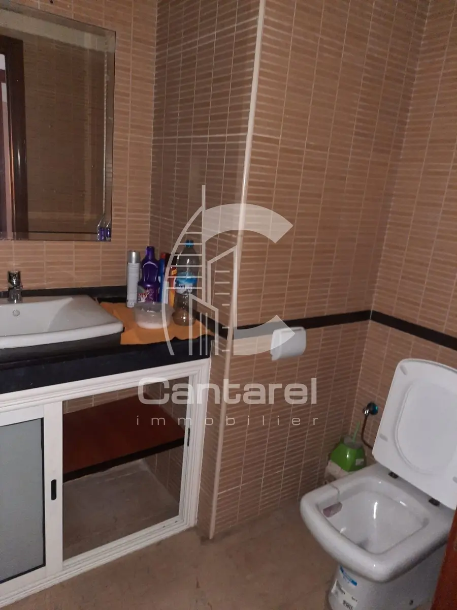 Appartement spacieux 140 m2 à La Gironde 3 chambres 2 salles de bain garage - صورة 13