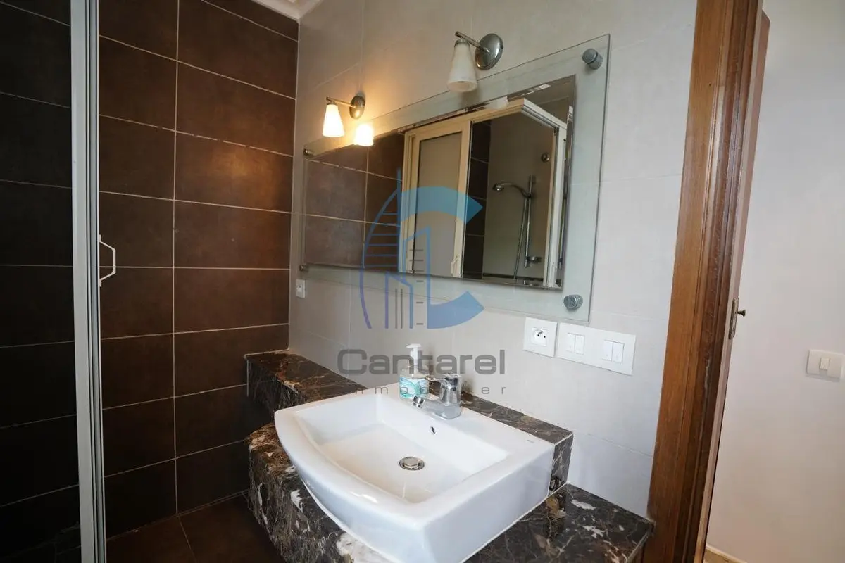 Villa de luxe à Ain Diab, 3 chambres, piscine et jardin - Photo 20