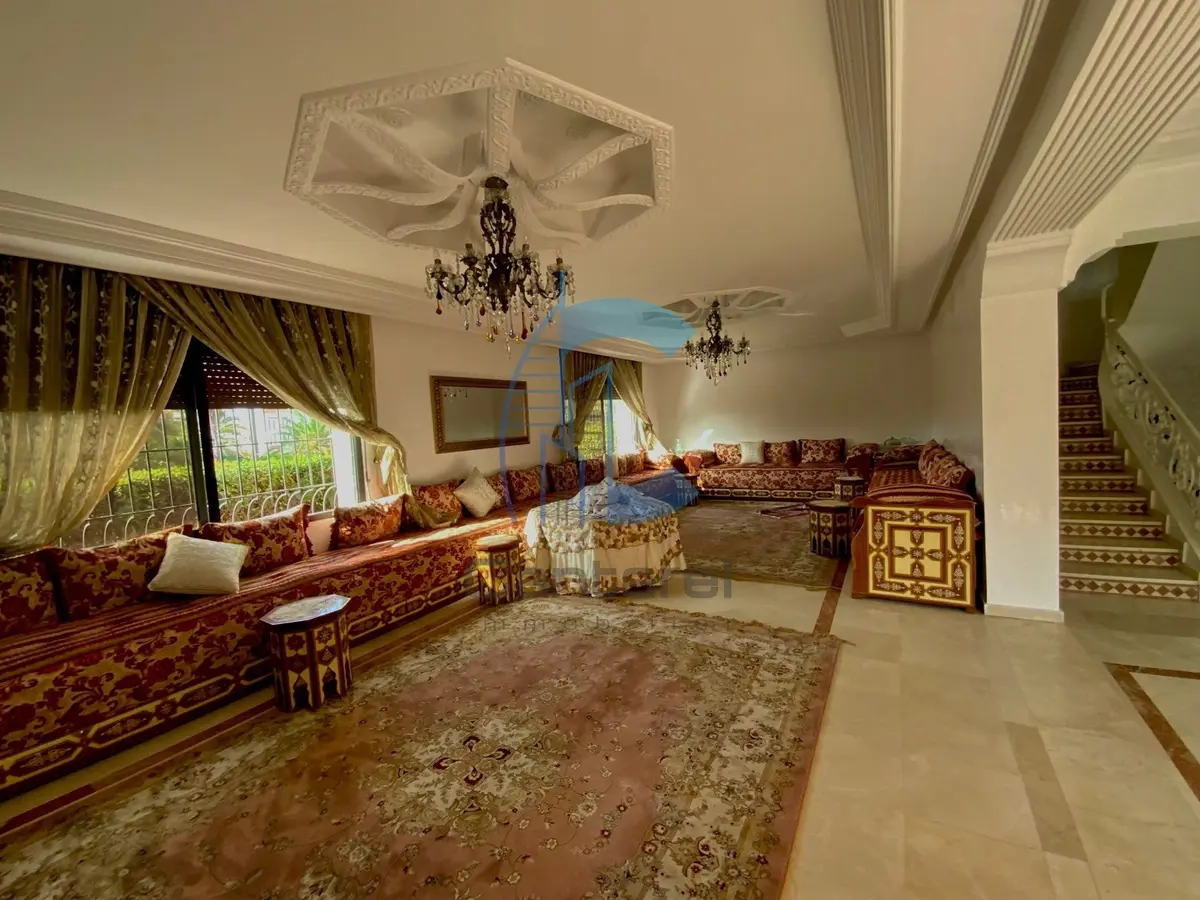 Villa spacieuse à Mohammedia Al Aalia, 560 m², 5 chambres, jardin - صورة 2