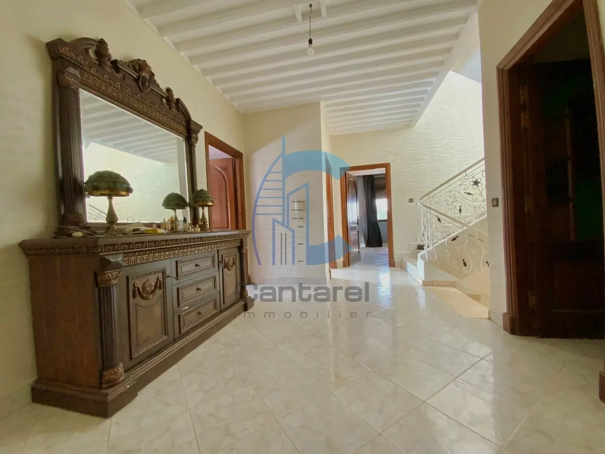 Villa spacieuse à Mohammedia Al Aalia, 560 m², 5 chambres, jardin - صورة 11