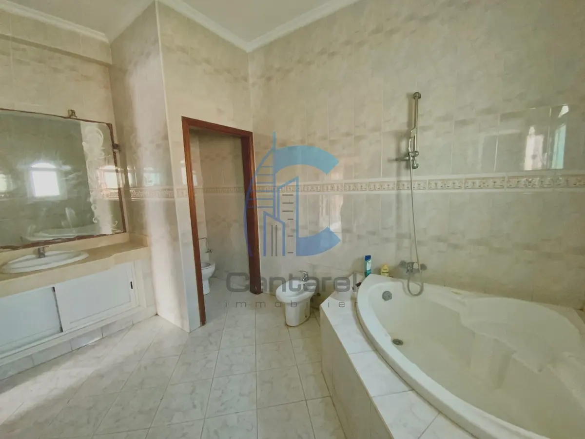 Villa spacieuse à Mohammedia Al Aalia, 560 m², 5 chambres, jardin - صورة 30