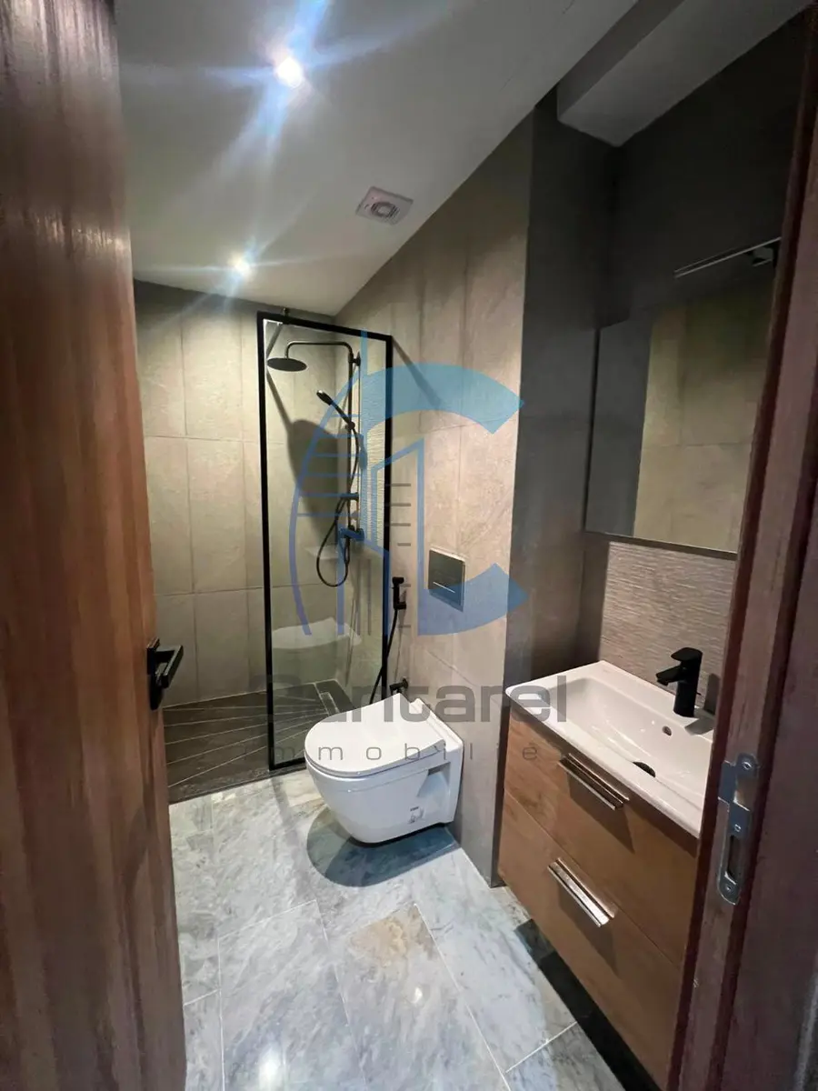 Appartement 50 m² à louer 1 chambre balcon garage Les Hôpitaux - صورة 6