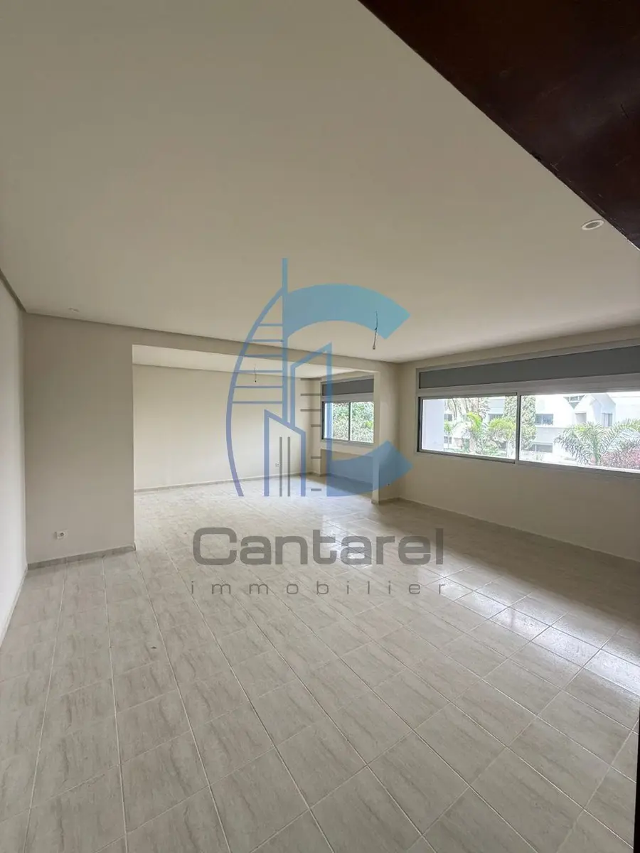 Appartement 137 m² à louer à Anfa, Casablanca, 2 chambres, 2 salles - صورة 1