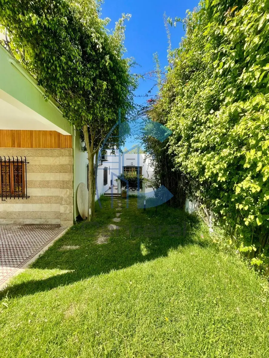 Villa à louer Casablanca Oasis 4 chambres, piscine, jardin et balcon - صورة 5