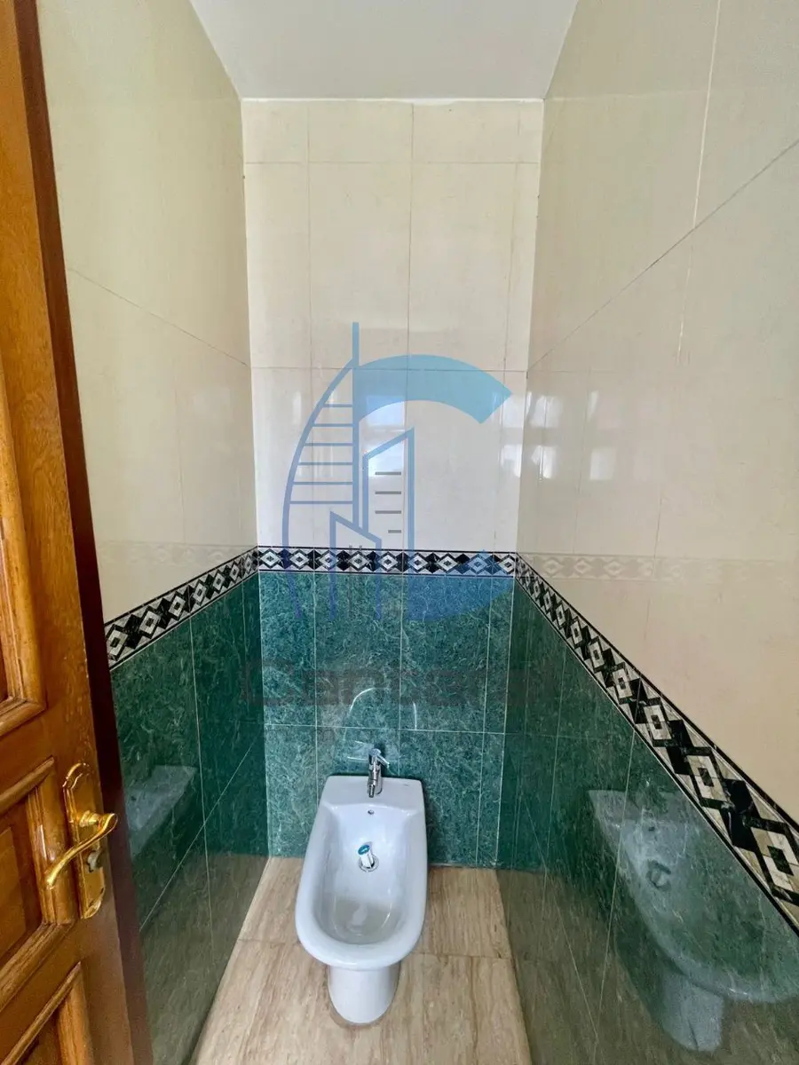 Villa à louer Casablanca Oasis 4 chambres, piscine, jardin et balcon - صورة 13