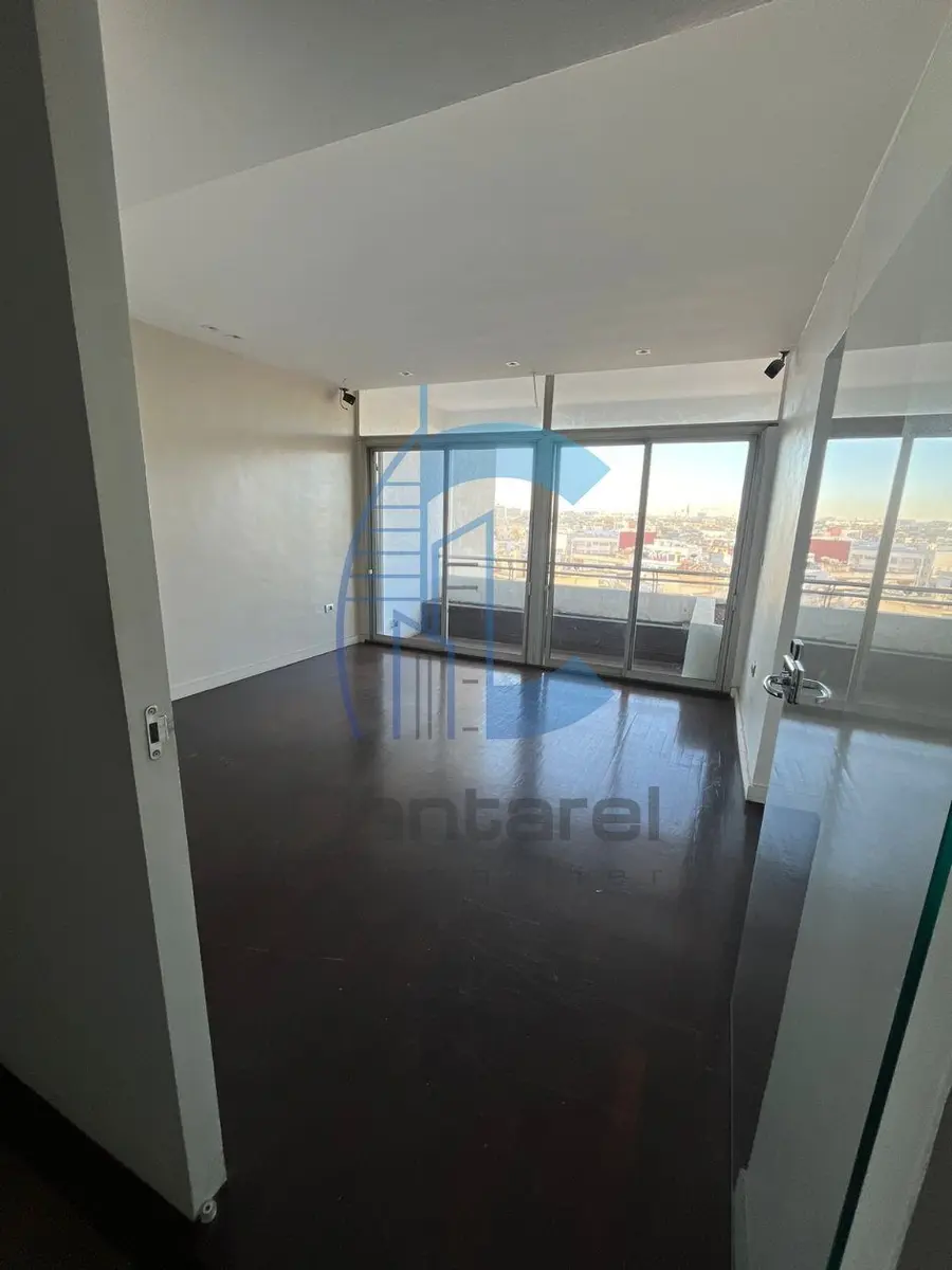 Bureau duplex 160 m² à louer au 9ème étage Maârif Extension - Photo 7