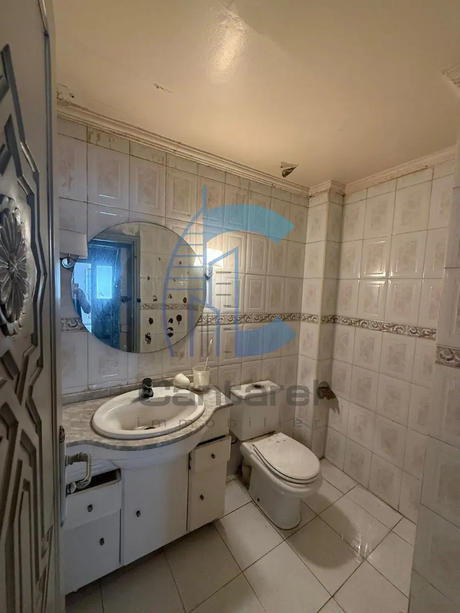 Appartement spacieux 250 m² avec cour de 60 m² à Mers Sultan - صورة 12