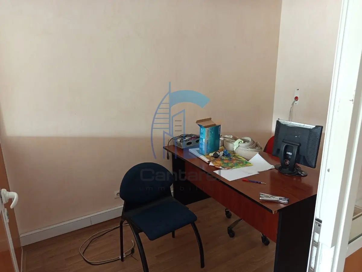 Bureau équipé de 100 m² au 2e étage quartier Palmier Casablanca - Photo 5
