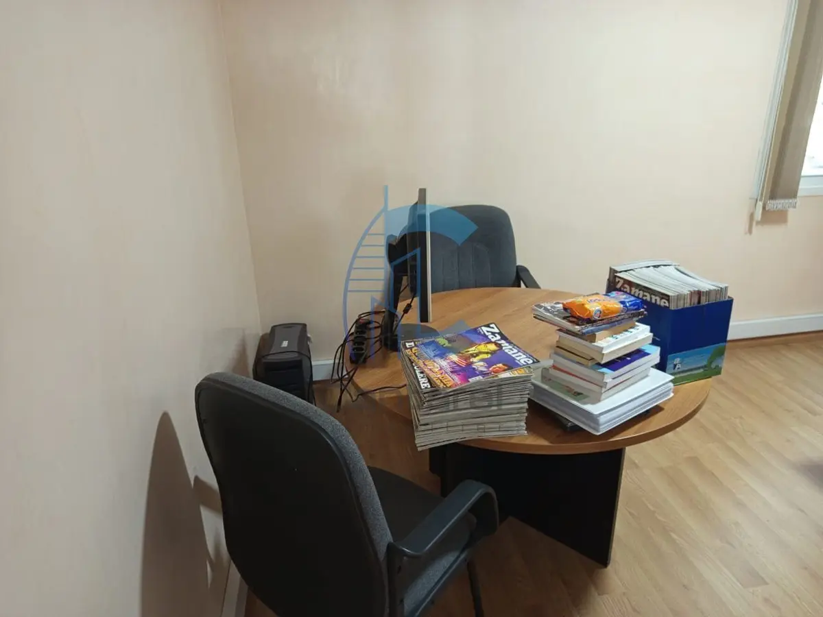 Bureau équipé de 100 m² au 2e étage quartier Palmier Casablanca - Photo 6