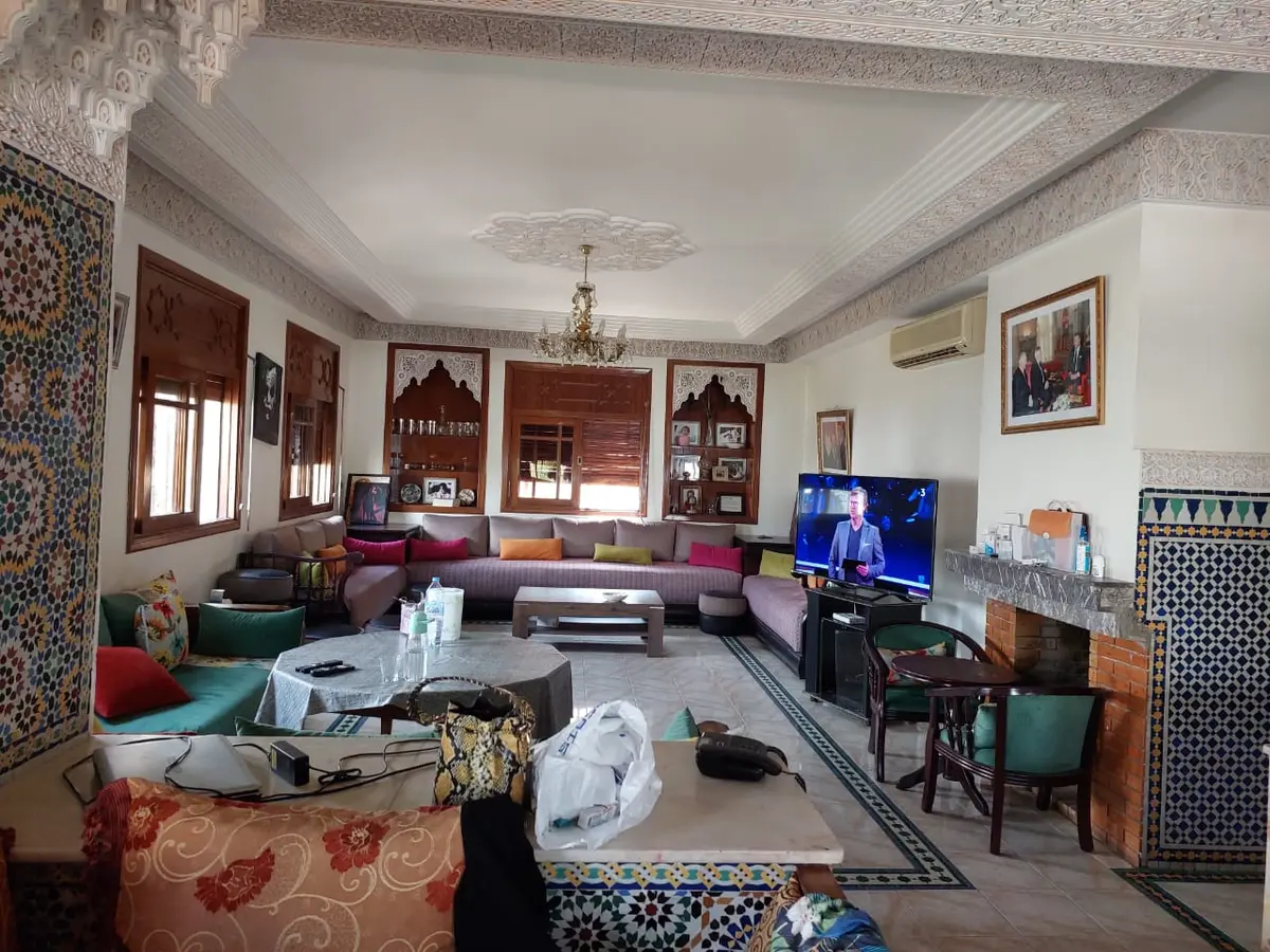 Villa 10 chambres à louer à Fès — 12 000 DH/mois - Photo 5