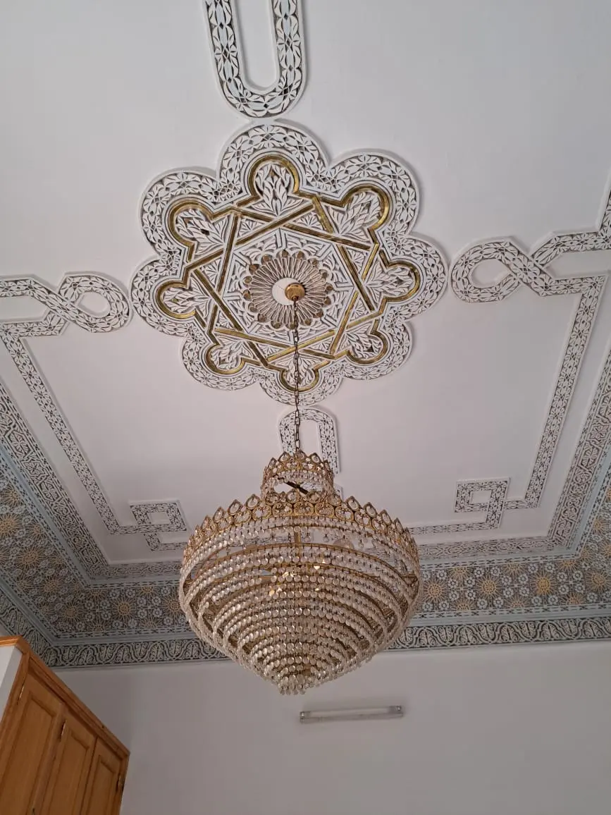 Rez-de-chaussée 1 chambre à louer à Derb Lhoura — 550 000 DH/mois - صورة 5