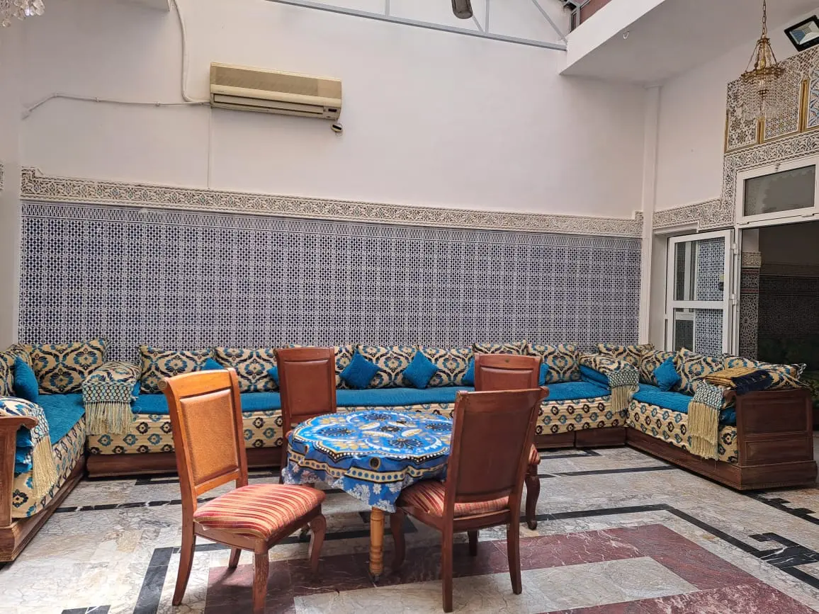 Rez-de-chaussée 1 chambre à vendre à Derb Lhoura — 550 000 DH - صورة 3