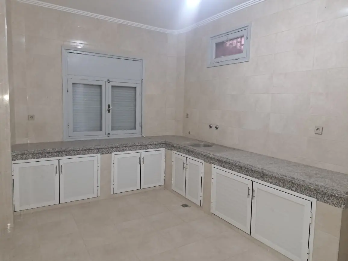 Villa 6 chambres à vendre à Hay Qods (Allal Ben Abdellah) — 6 500 000 DH - صورة 2