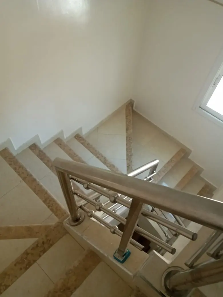 Immeuble 3 chambres à vendre à Oued Fès — 4 600 000 DH - صورة 4