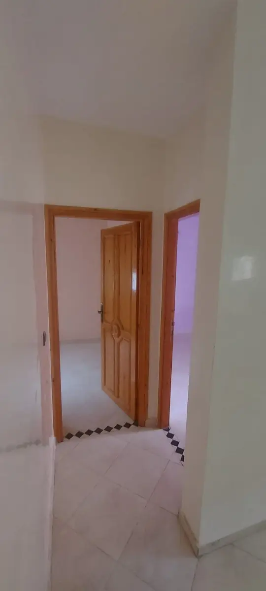 Appartement 3 chambres à vendre à Fès — 620 000 DH - Photo 2