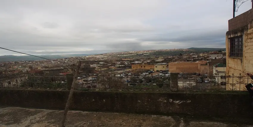 Maison 6 chambres à vendre à Aïn Azliten — 2 800 000 DH - صورة 5