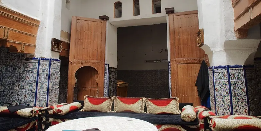 Maison 5 chambres à vendre à Fès — 1 000 000 DH - Photo 1