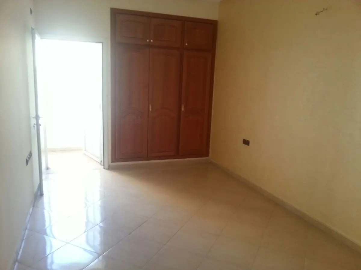 Duplex 3 chambres à vendre à Route Aïn Chkef — 1 350 000 DH - صورة 7
