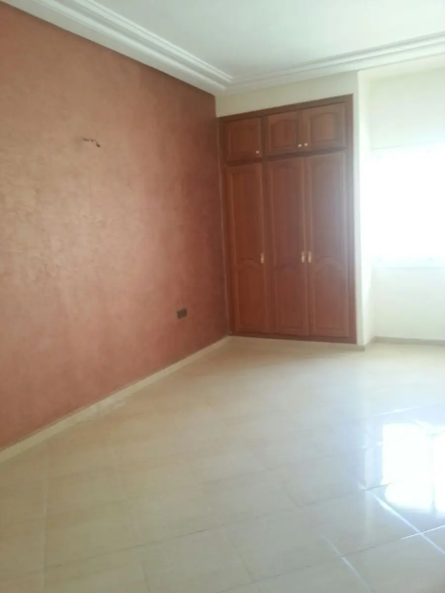 Duplex 3 chambres à vendre à Route Aïn Chkef — 1 350 000 DH - صورة 10