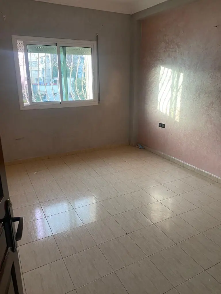 Appartement 3 chambres à vendre à Route de Sefrou — 680 000 DH - Photo 2
