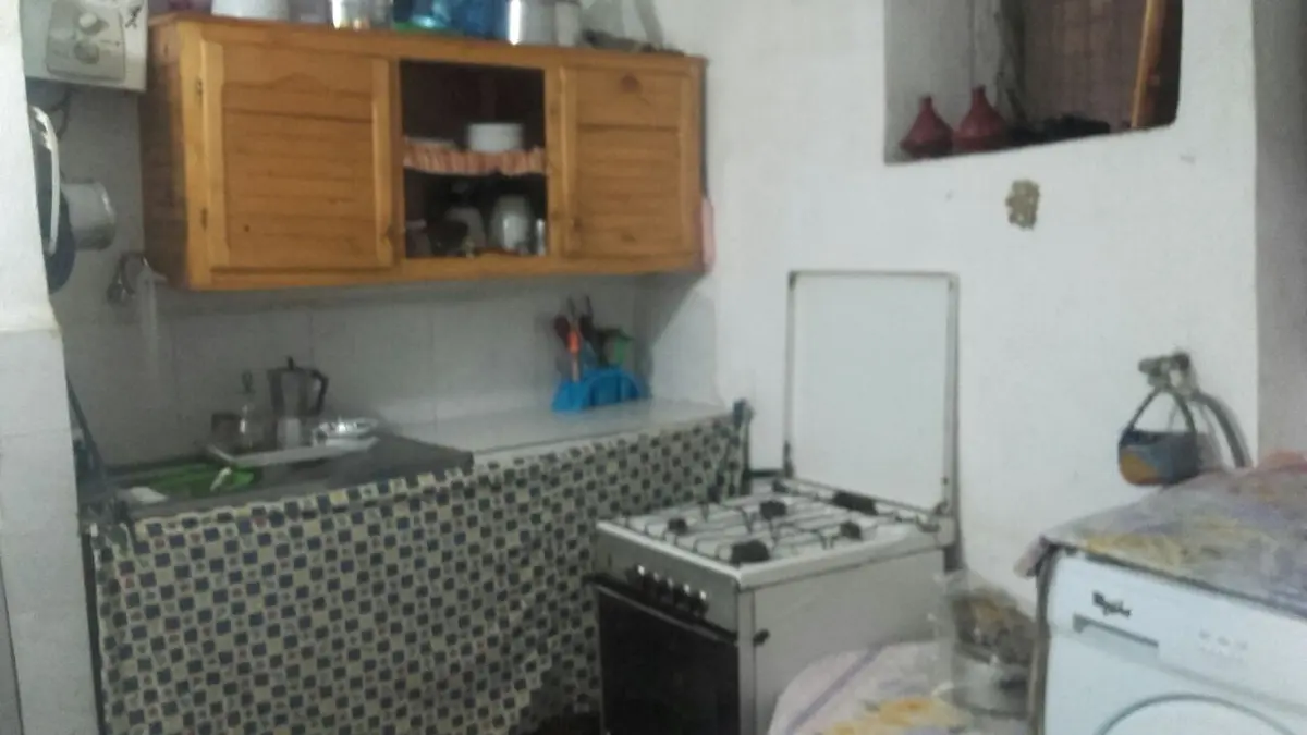 Rez-de-chaussée 8 chambres à vendre à Fès — 300 000 DH - Photo 5