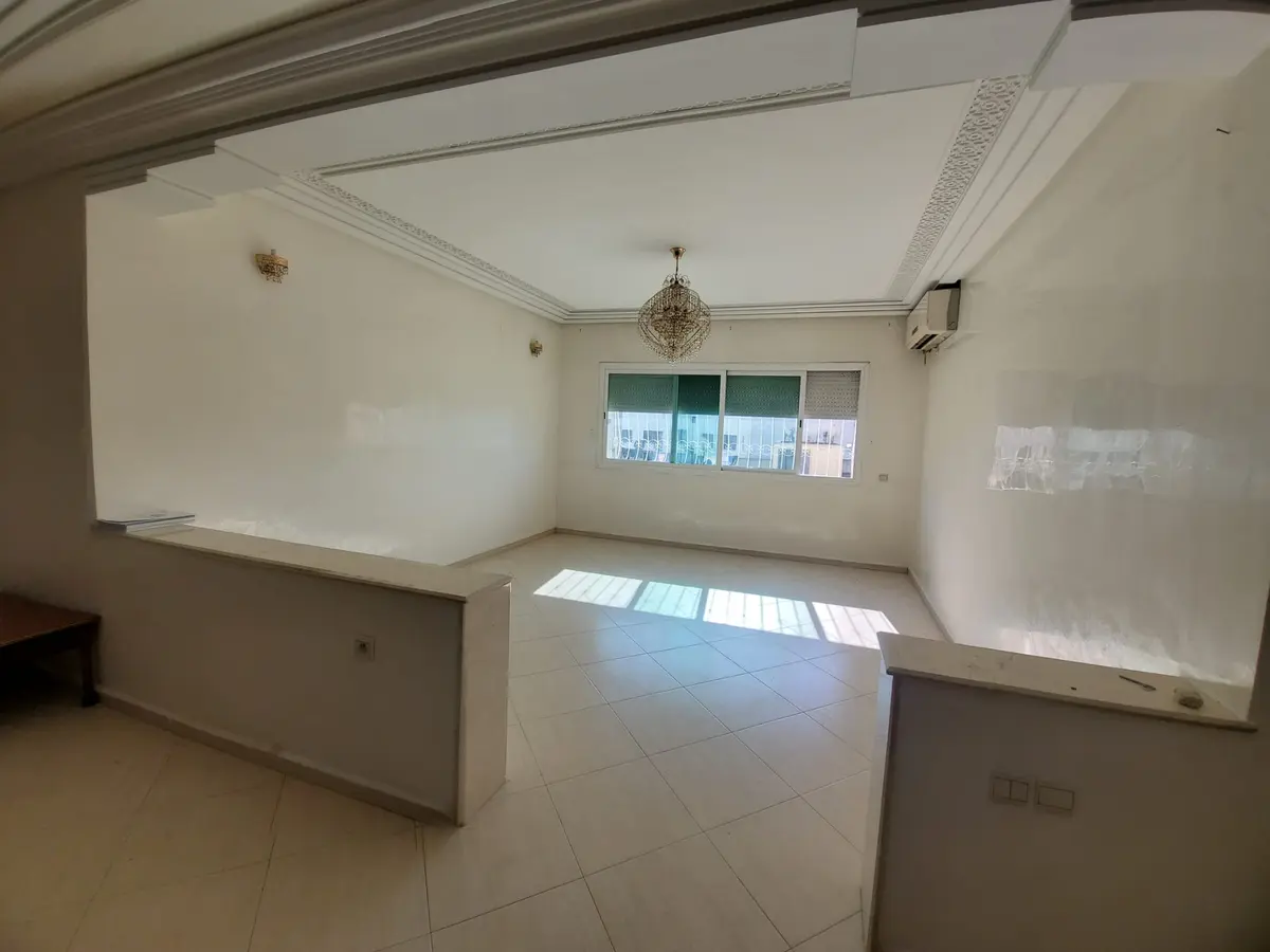 Appartement 3 chambres à louer à Fès — 3 700 DH/mois - صورة 1