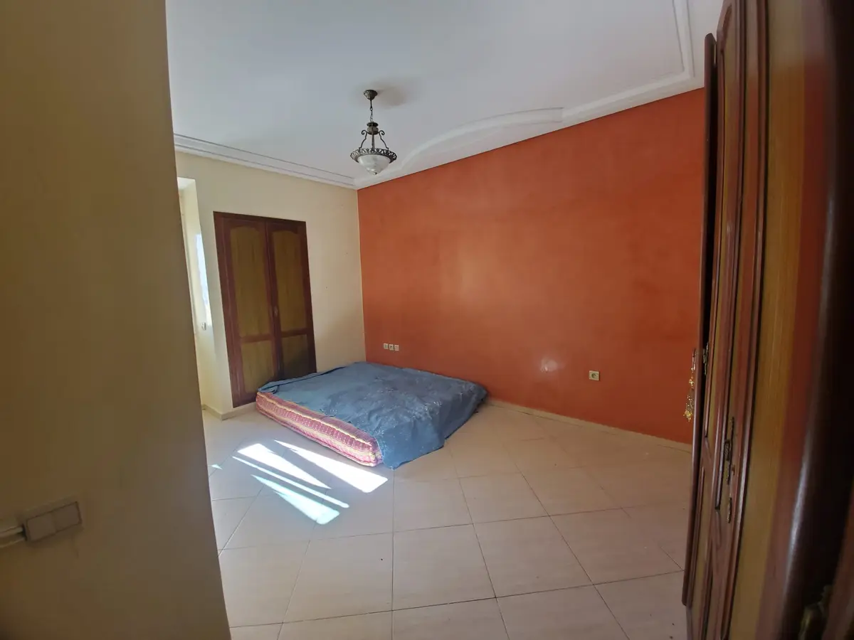Appartement 3 chambres à louer à Fès — 3 700 DH/mois - صورة 3