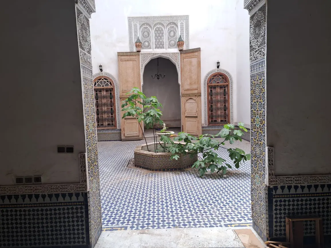 Riad 7 chambres à vendre à Batha — 3 400 000 DH - Photo 4