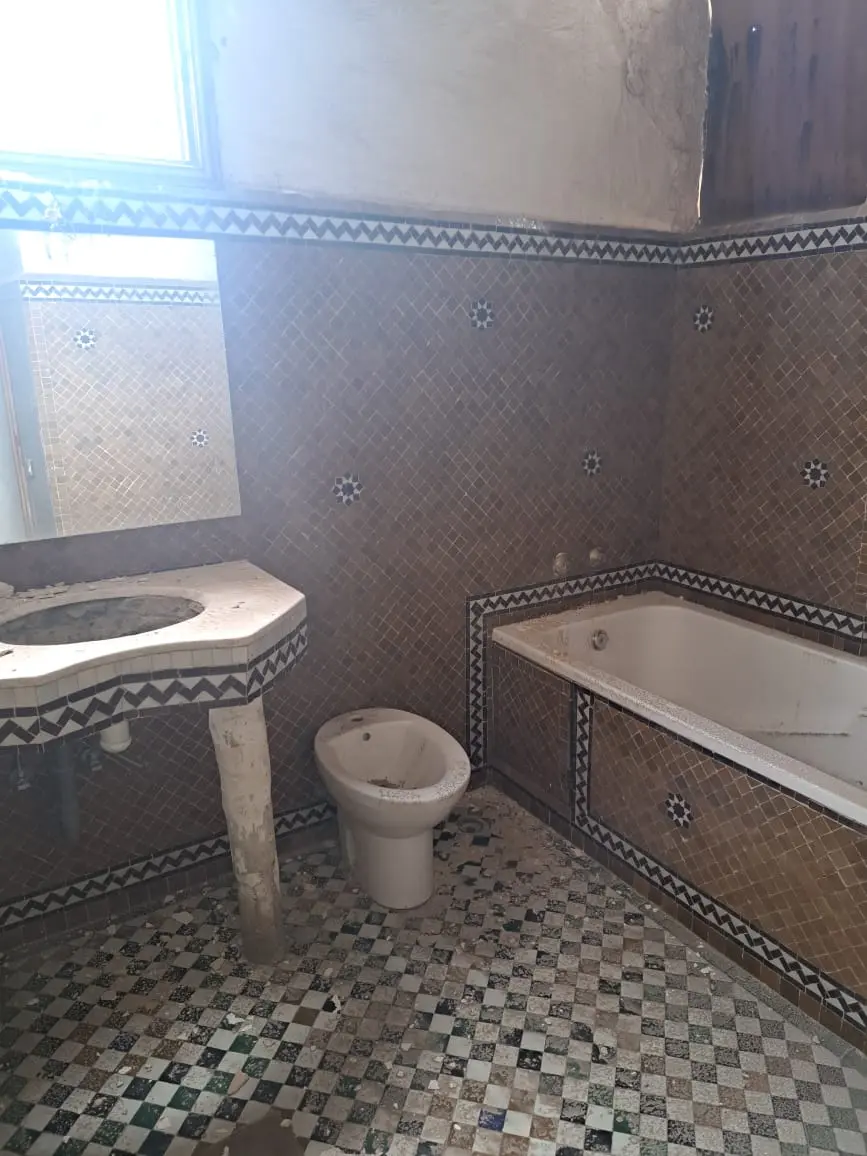 Riad 7 chambres à vendre à Batha — 3 400 000 DH - Photo 9