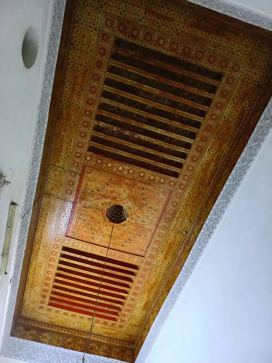 Maison 7 chambres à vendre à Bab Khoukha — 2 000 000 DH - Photo 4