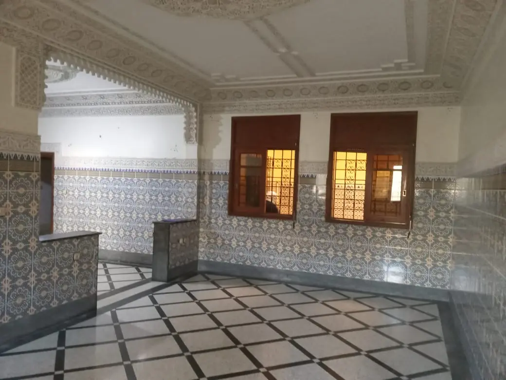 Immeuble 11 chambres à vendre à Oued Fès — 1 600 000 DH - Photo 3
