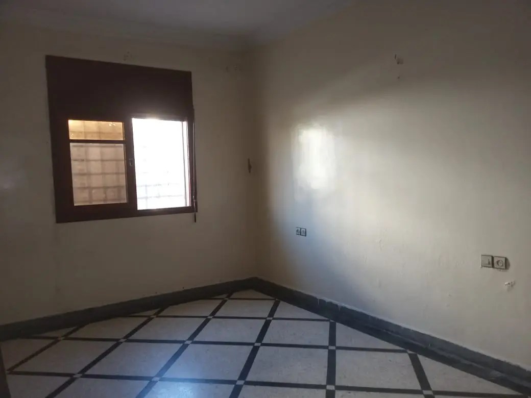 Immeuble 11 chambres à vendre à Oued Fès — 1 600 000 DH - Photo 4
