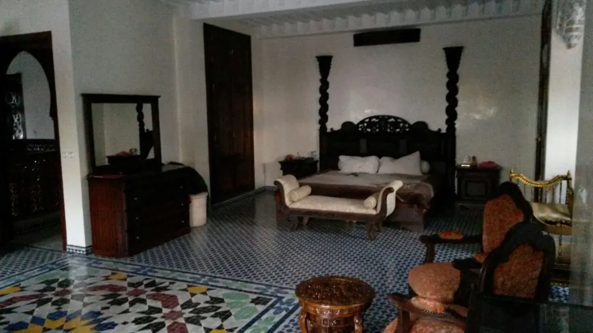 Villa 6 chambres à vendre à Route d'Imouzzer — 9 000 000 DH - Photo 3