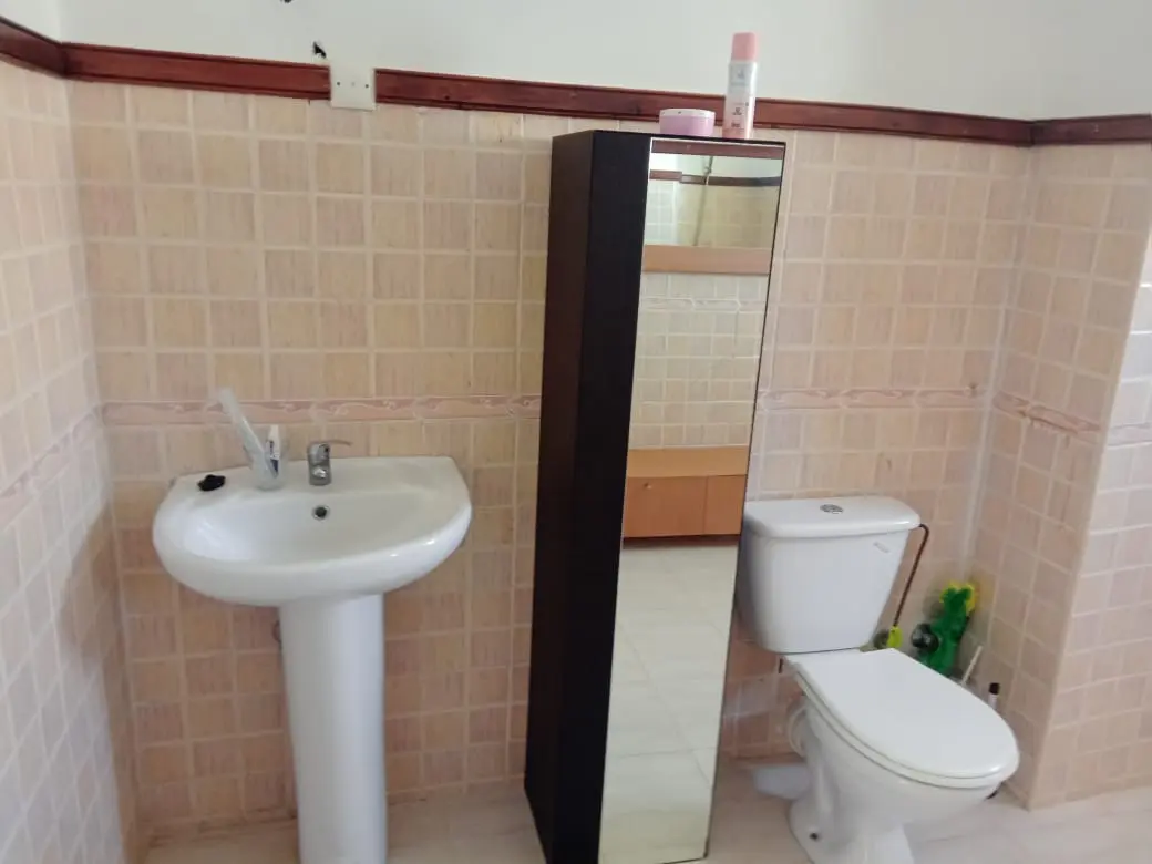 Appartement 3 chambres à louer à Route Sidi Harazem — 4 000 DH/mois - صورة 9